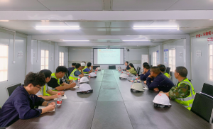 腳踏實(shí)地 自律自強(qiáng)——“行走的課堂”第八站，走進(jìn)正弘璟云筑項(xiàng)目！